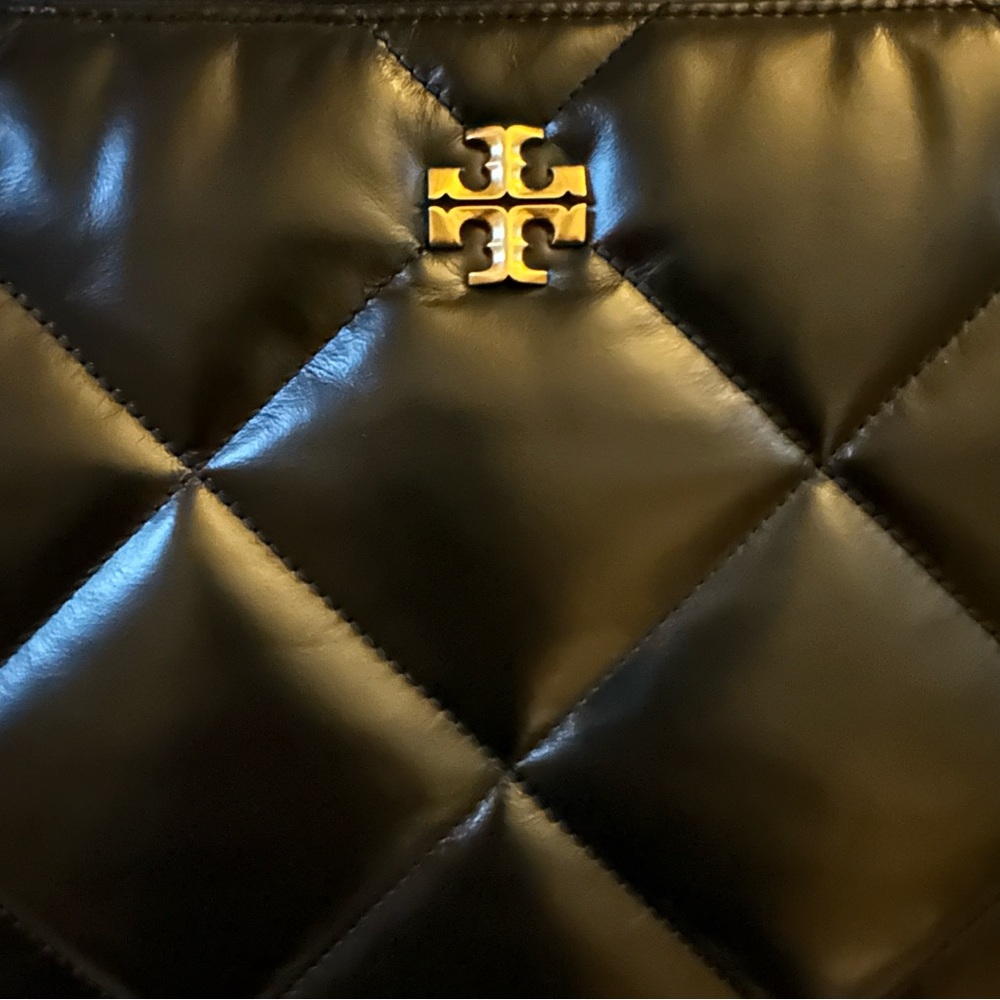 Tory Burch Kira Diamond Quilt Pouch in Black Leather - Picture 8 of 13